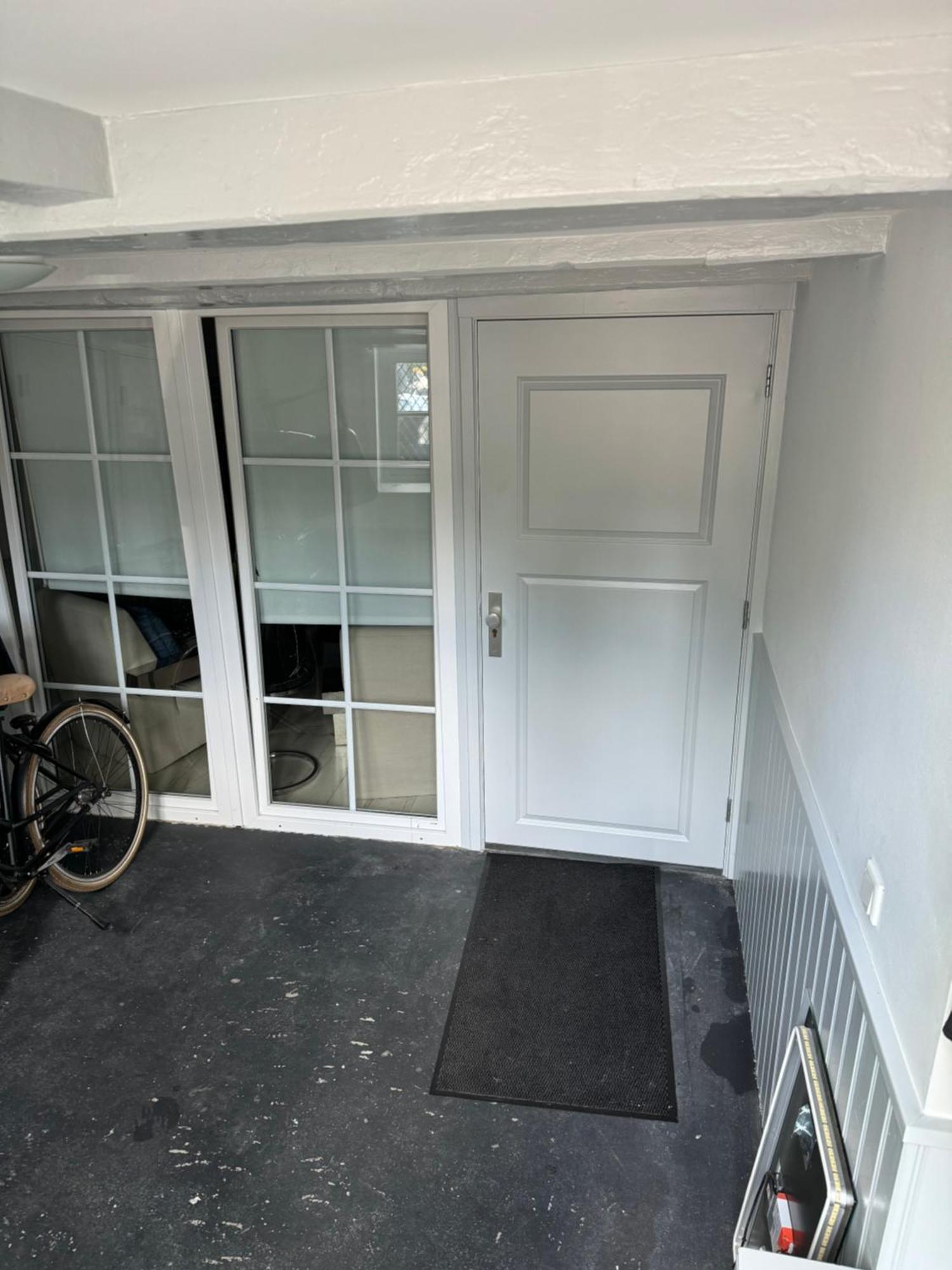Unique Royal Basement Residence Amsterdam Exterior photo